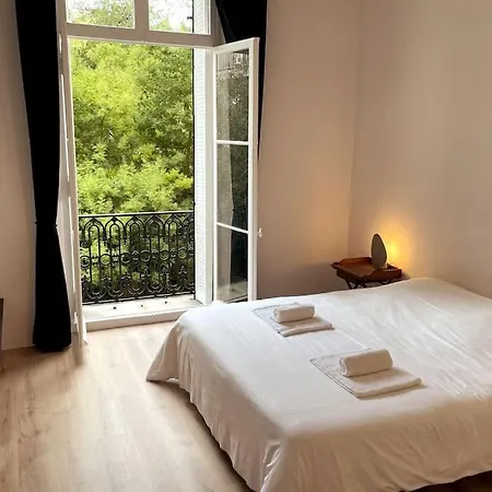 Augusta Palace - T3 **** 74m² - 150m Croisette アパート *